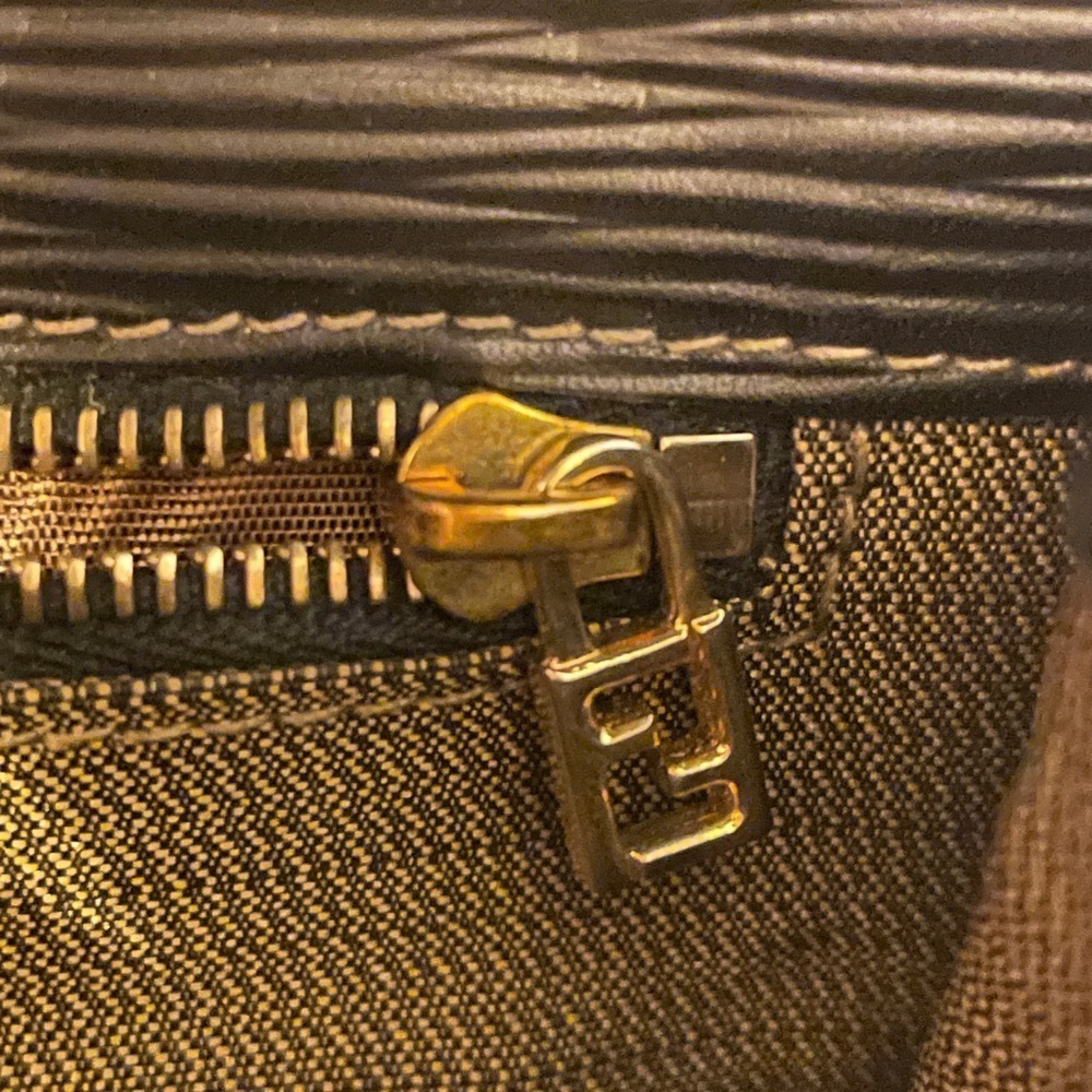 FENDI ZUCCA WALLET FENDI SIGNATURE CANVAS CLUTCH FENDI WRISTLET FENDI BAG - Picture 9 of 17